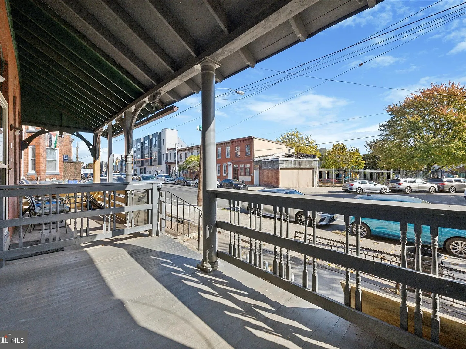 1 bed, 800 sqft, $1,200 — Photo 2