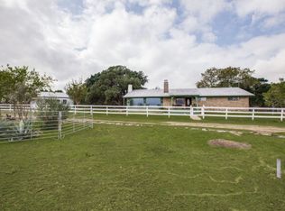 3194 Cox Rd, Blanco, TX 78606