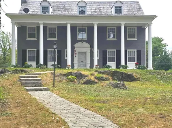 808 Walnut Ln, Carlisle, PA 17013