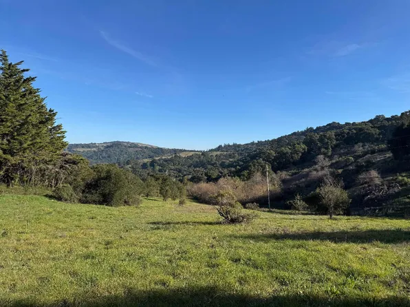 220 Heacox Rd, Redwood City, CA 94062