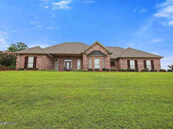 50 River Rock Way, Clinton, MS 39056