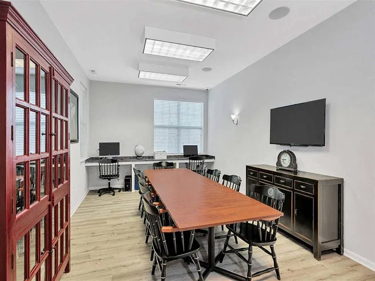 The Quarters at Park View — Photo 25