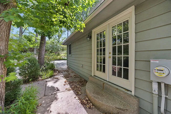 12819 Huntercreek Rd — Photo 40