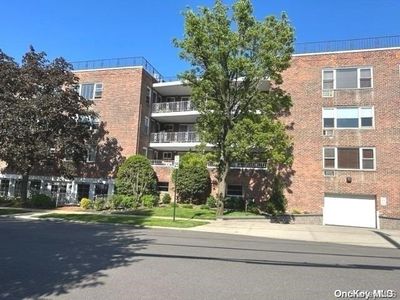 21 Chapel Place #1B, Great Neck, NY, 11021