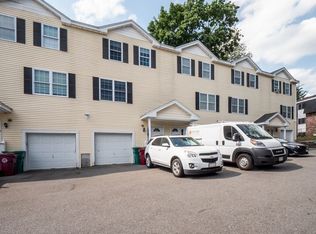 127 Hildreth St APT 3, Lowell, MA 01850