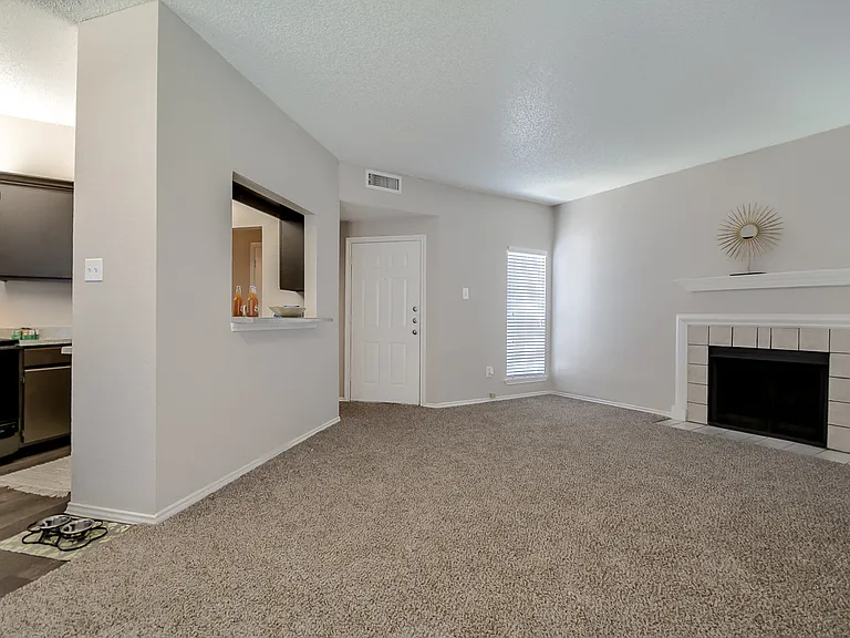 Summerstone Apartments — Photo 20