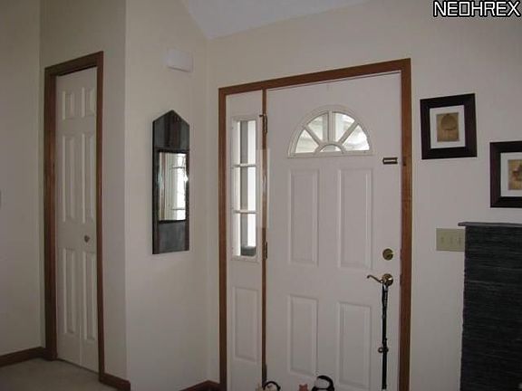 5th image of 107 Pine Hollow Cir