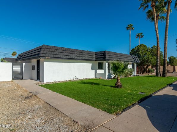 scottsdale-arizona-145920717 picture