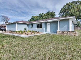 2826 Grapefruit Dr, Auburndale, FL 33823