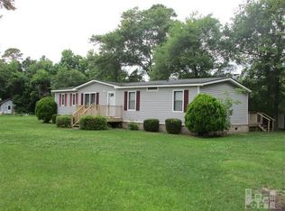 1421 Myrtle Gardens Dr, Wilmington, NC 28409