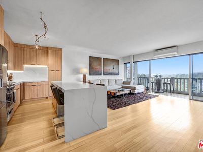 999 N Doheny Dr APT 1112, West Hollywood, CA, 90069