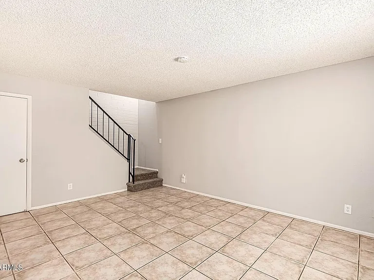 4621 E Southgate Ave — Photo 10