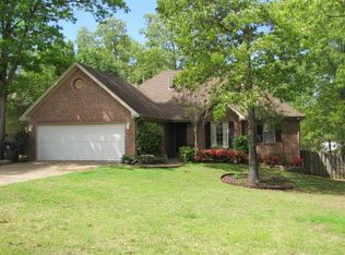 2014 Boundary Oaks Dr, Jonesboro, AR 72404