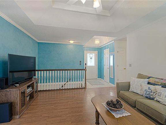 4th image of 1704 Wildhorse Ct