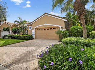 4521 Carlton Golf Dr, Lake Worth, FL 33449