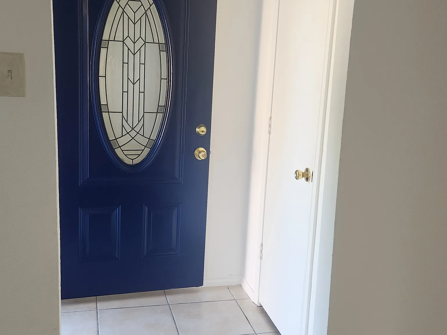 3203 Upshire Ct — Photo 1