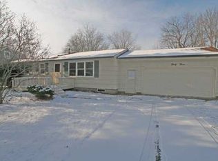 33 Gawaine Ln, Rochester, NY 14623