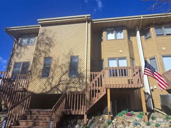 1526 Cimarron Dr, Bismarck, ND 58503