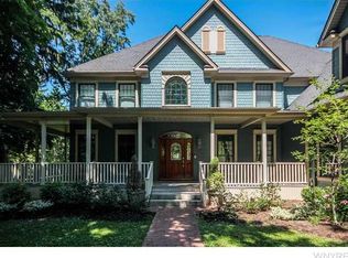 237 Pierce Ave, Hamburg, NY 14075