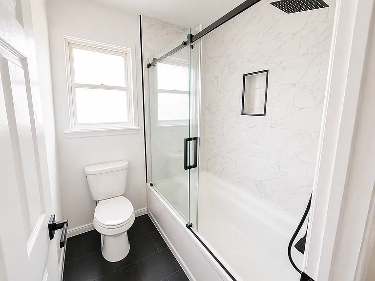 11125 Pinehurst Dr #C — Photo 15
