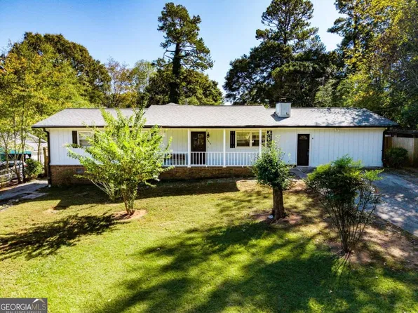 4815 Manor Dr, Stone Mountain, GA 30087