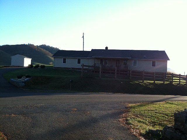 1st image of 2148 Memorial Dr