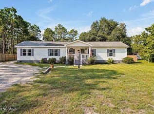 772 Cherokee Rd, Southport, NC 28461