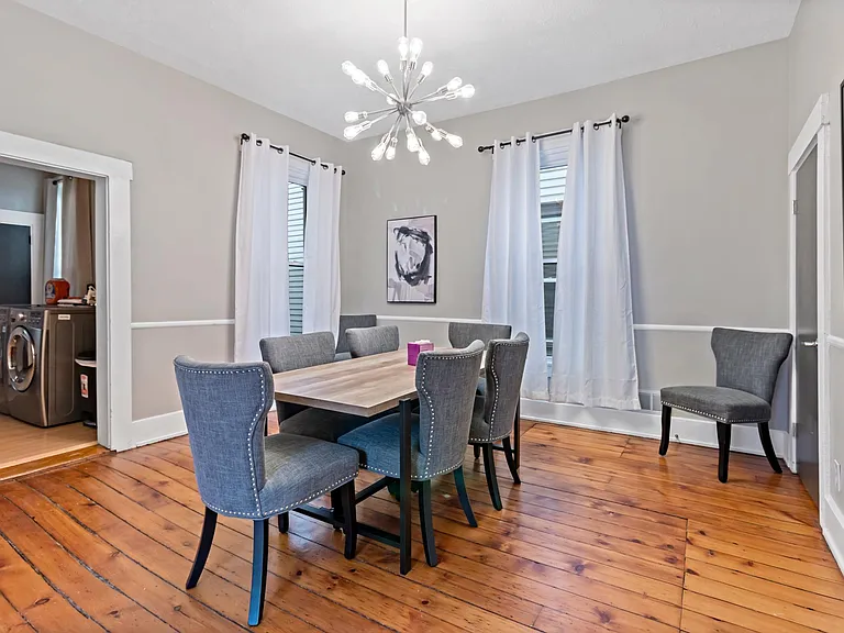 3416 Walworth Ave — Photo 8