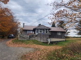 822 Kingdom Rd, Mohawk, NY 13407