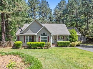 5515 Pine Meadow Ln, Mebane, NC 27302