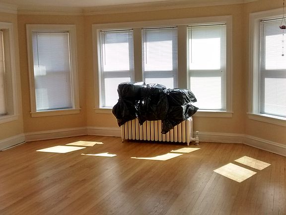 2nd image of 9114 Lacrosse Ave