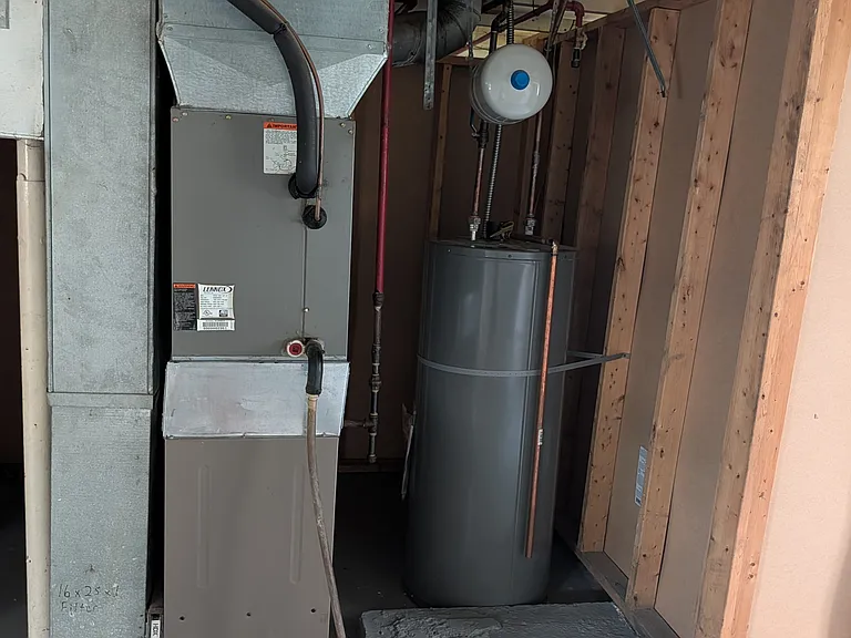 9611 Whistler Ct — Photo 15