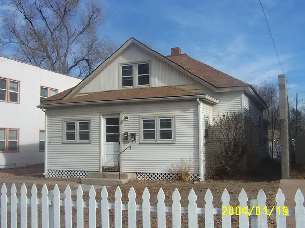 (1610 8th Ave)