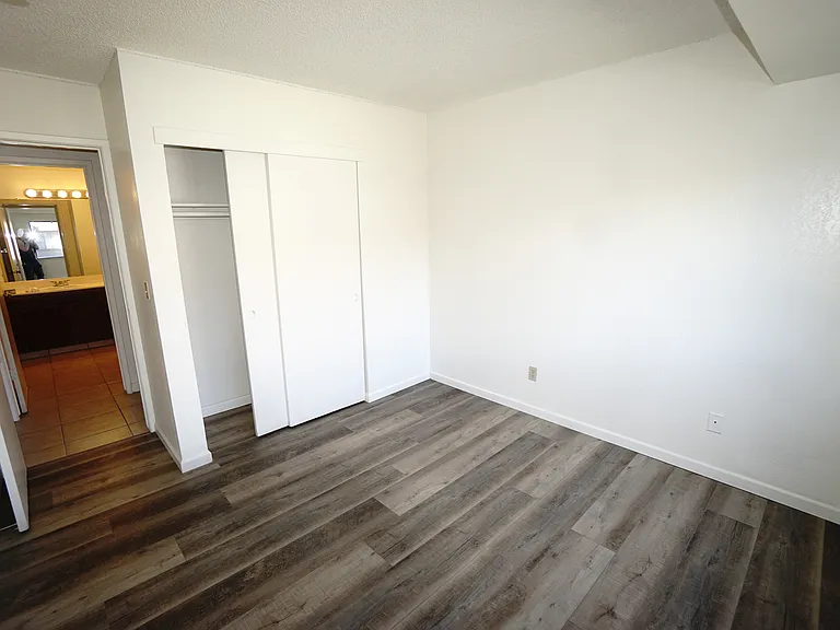 1190 S Winery Ave #245 — Photo 20
