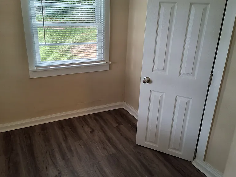 687 Christmas Ave — Photo 9