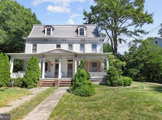 121 Centre St, Haddonfield, NJ 08033