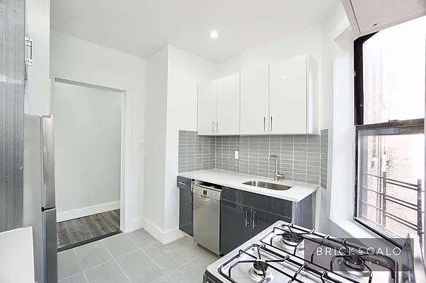 Rented by BRICK & GALO REALTY CORP | media 33