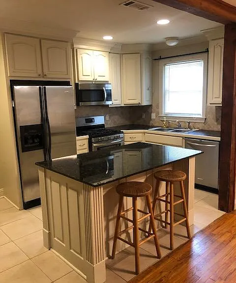 4287 Poplar St — Photo 13