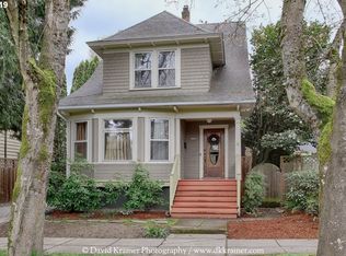 2228 NE Davis St, Portland, OR 97232