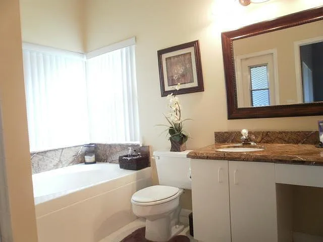 6365 Lansdowne Cir — Photo 15