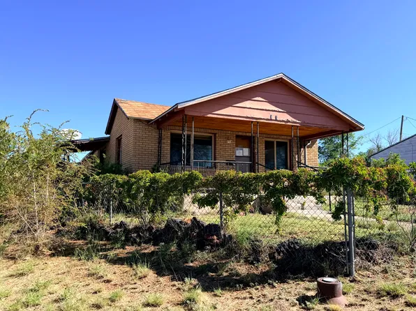 301 E Adams Ave, Gallup, NM 87301