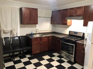 61 Bailey St APT 3, Dorchester Center, MA 02124