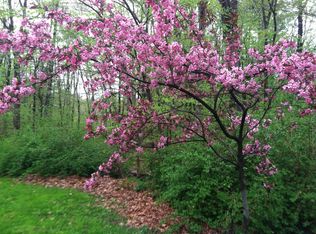 15 York Rd, Hampstead, NH 03841