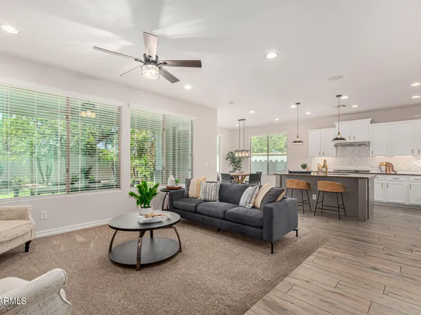 2505 E DONATO Drive, Gilbert, AZ 85298