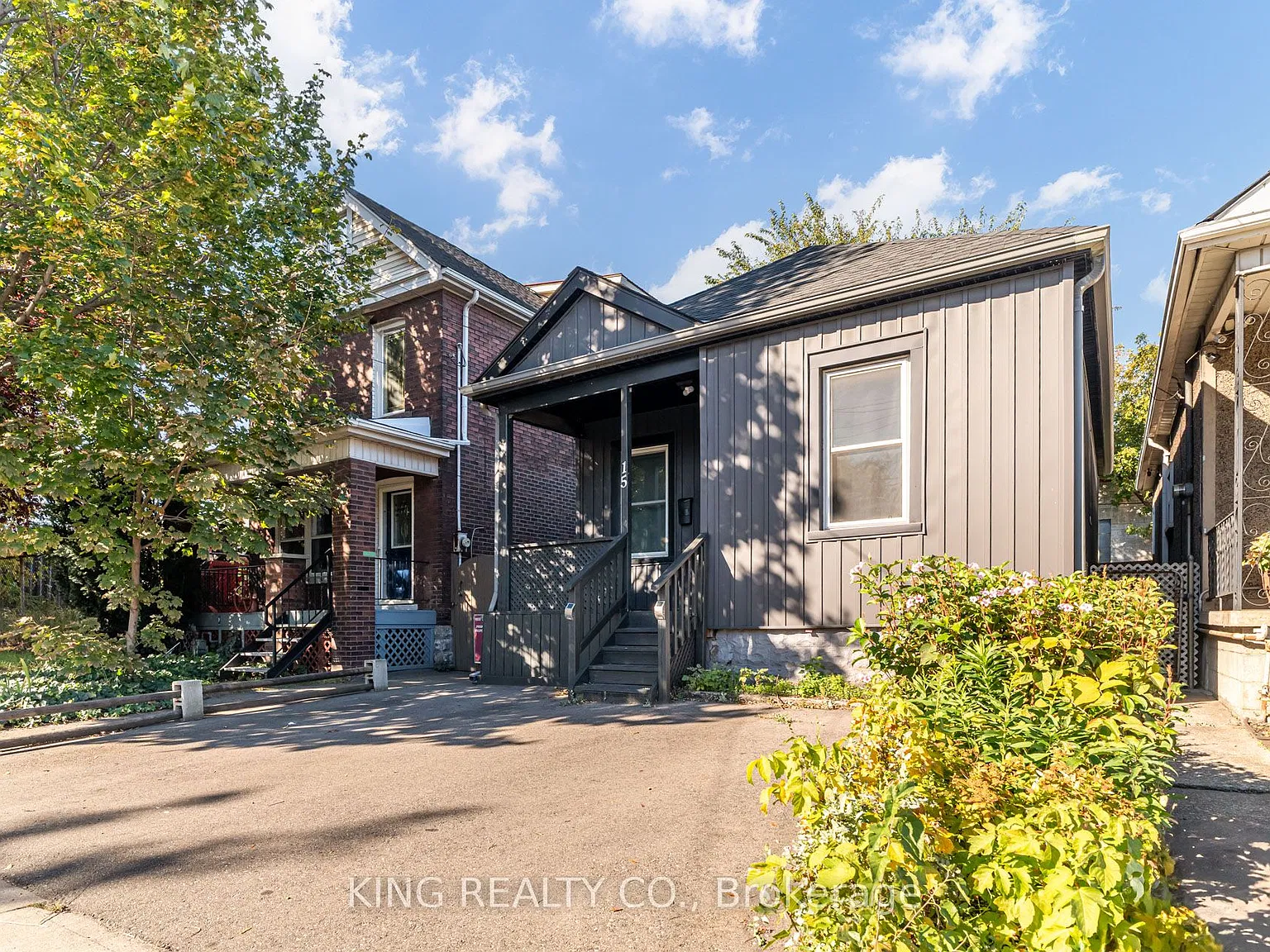 3 bed, $2,100 — Photo 3