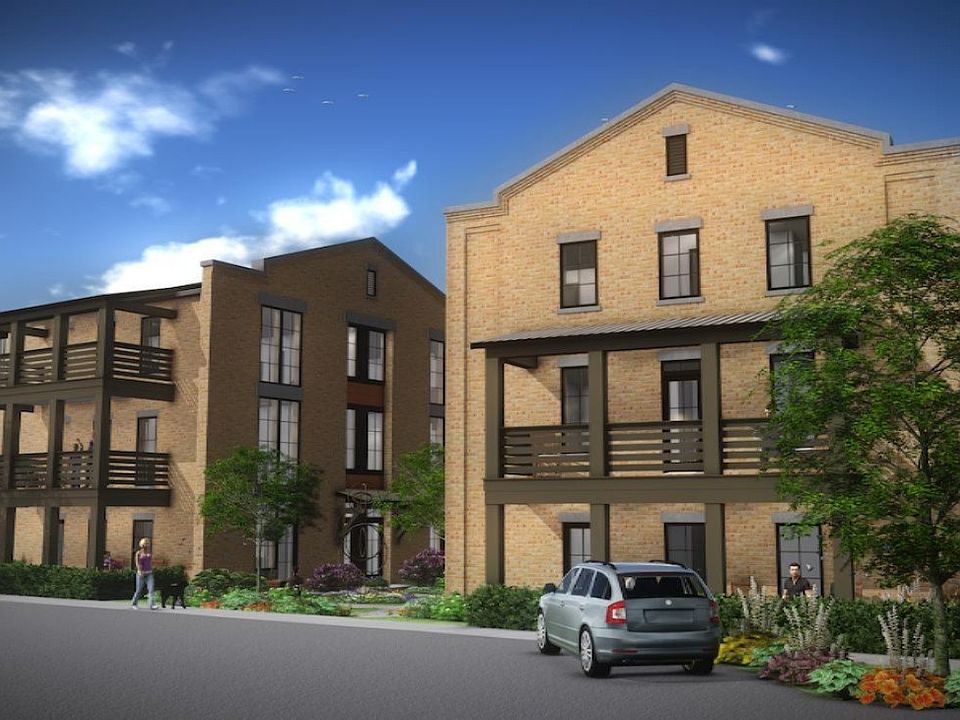1st image of 2026 Celadon Dr NE #108