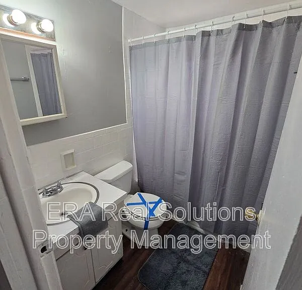914 S Weyant Ave — Photo 5