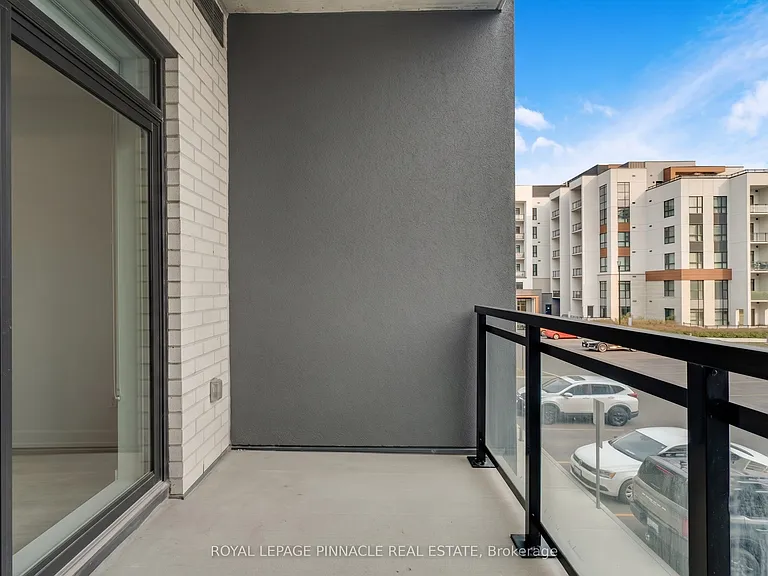 460 Gordon Krantz Ave #209 — Photo 31