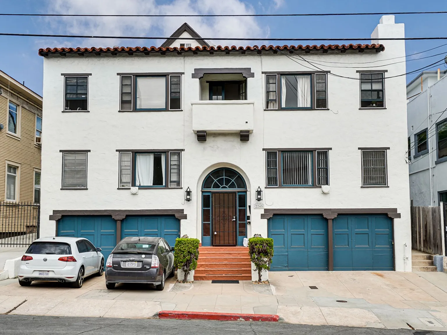 2nd Ave Apartments — Photo 2