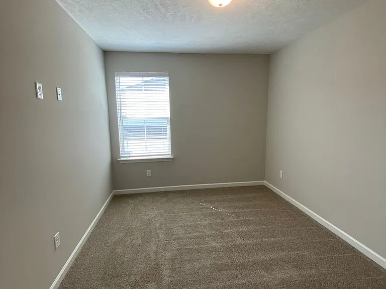 1808 Streamsong Dr — Photo 22